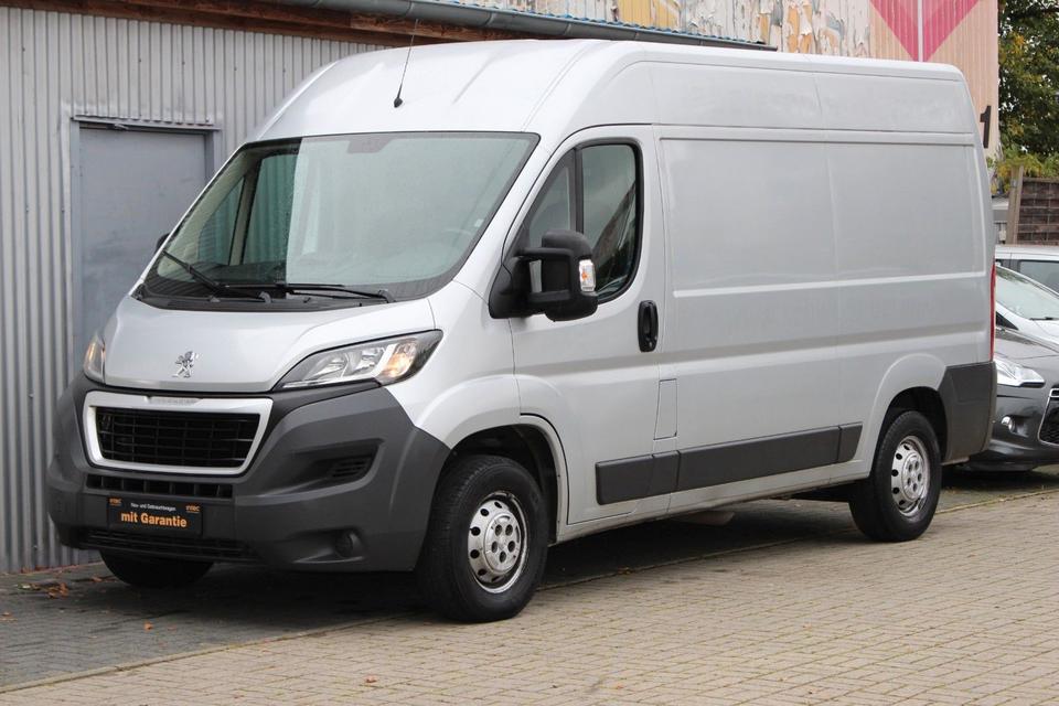 Peugeot Boxer Kasten L2H2 Pro BlueHDi 130+Klima+Tempomat in Berlin