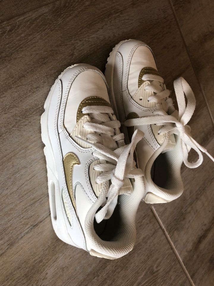 Air Max 90 in 29,5 Schnürschuh Sneaker Nike weiß/gold in Bad Sobernheim