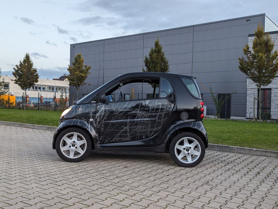Smart ForTwo Pulse - seltene Lackierung- TOP in Remscheid
