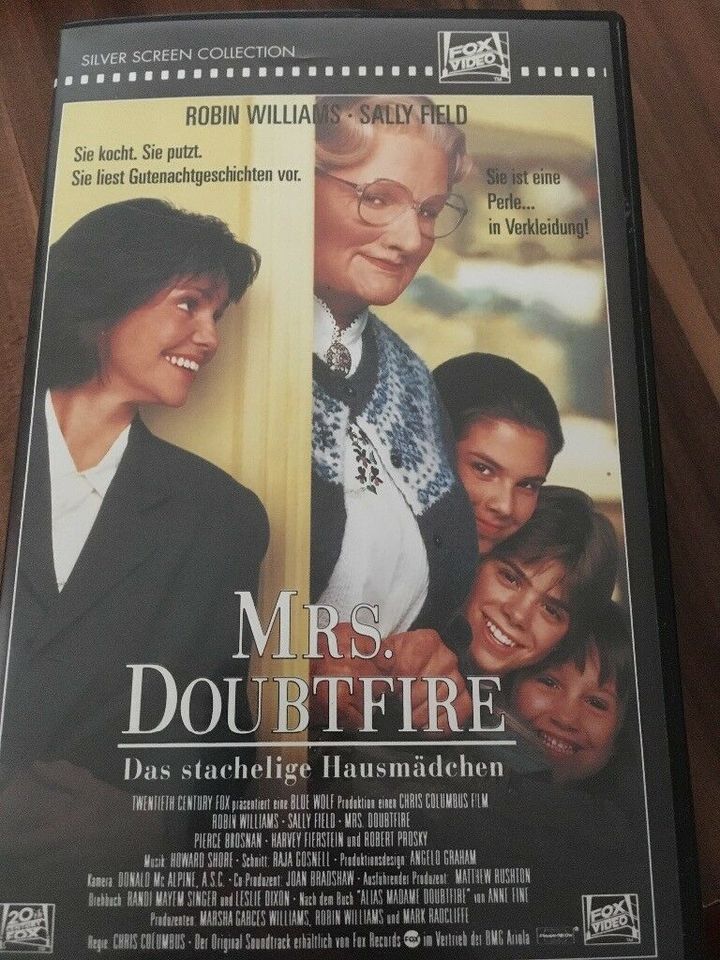 Diverse VHS Videofilme zu verkaufen in Oberneisen