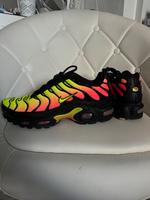 Nike TN Nike TNS Solar Red Damenschuhe Schuhe Sneaker Rheinland-Pfalz - Zweibrücken Vorschau