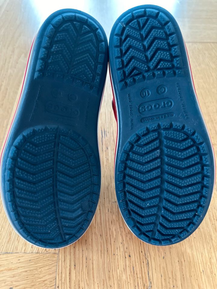 Crocs Kinder Gr. 10 in Düsseldorf