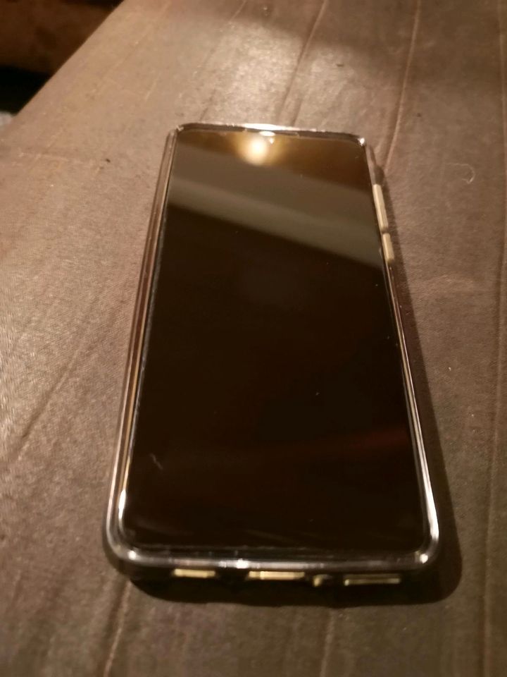 Smartphone Handy Huawei kein Sony  iPhone  Händy in Breitscheid