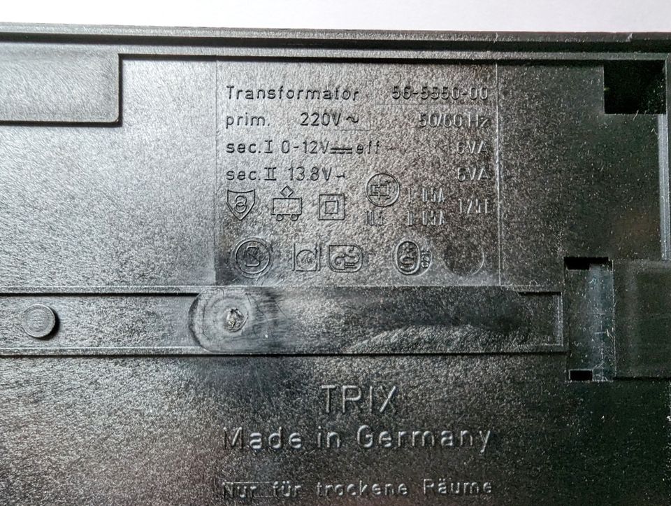 TRIX Trafo Compakt - Vario Neuwertiger Zustand in Lippstadt