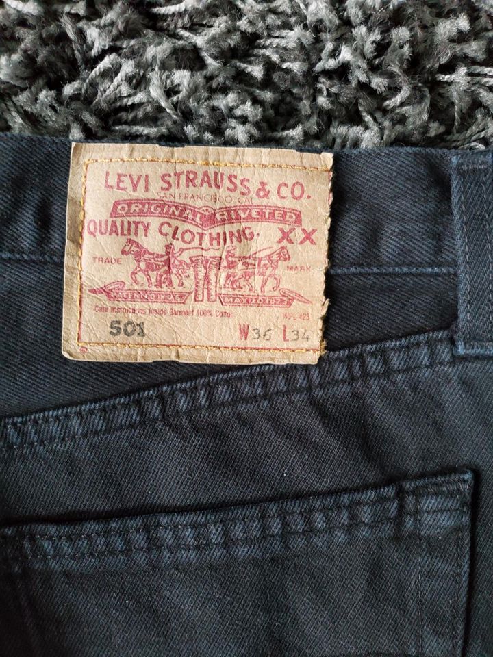 Levis Levi Strauss Jeans Jeanshose schwarz Größe W36 L 34   36 34 in Marktleuthen