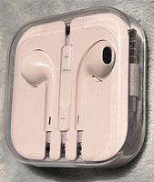 Apple EarPods Köpfhörer Klinke 3,5mm neu Nordrhein-Westfalen - Solingen Vorschau