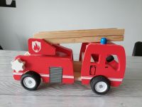 - großes "Feuerwehrauto" aus Holz von Playtive - Bayern - Erdweg Vorschau