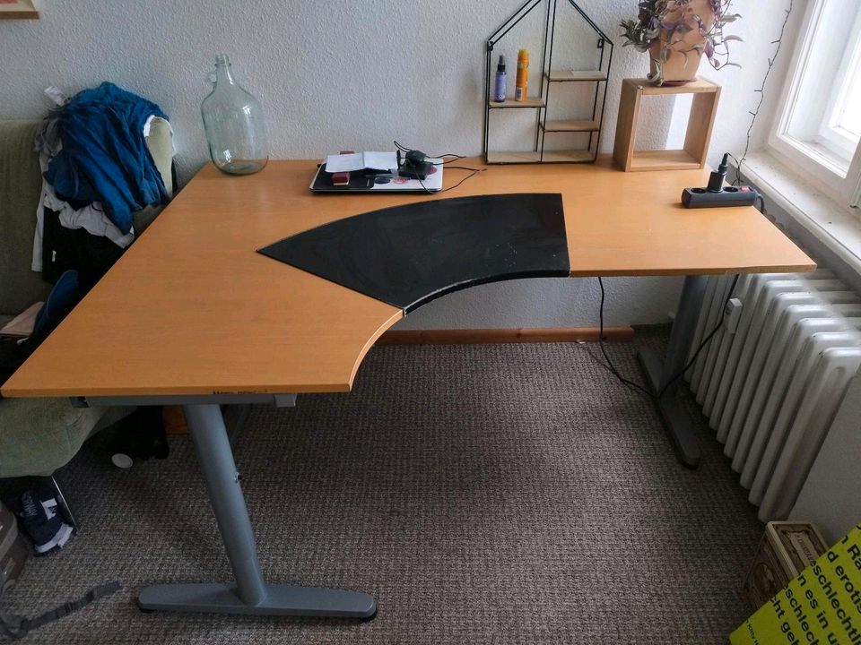 Schreibtisch - Office table in Berlin