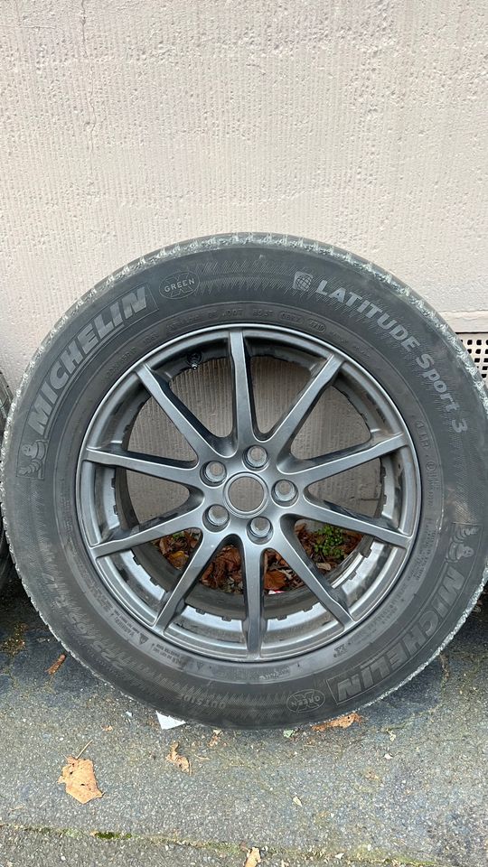 Land Rover*Felgen*225/65 R17*Sommerreifen*Komplettrad*Autoreifen in Köln