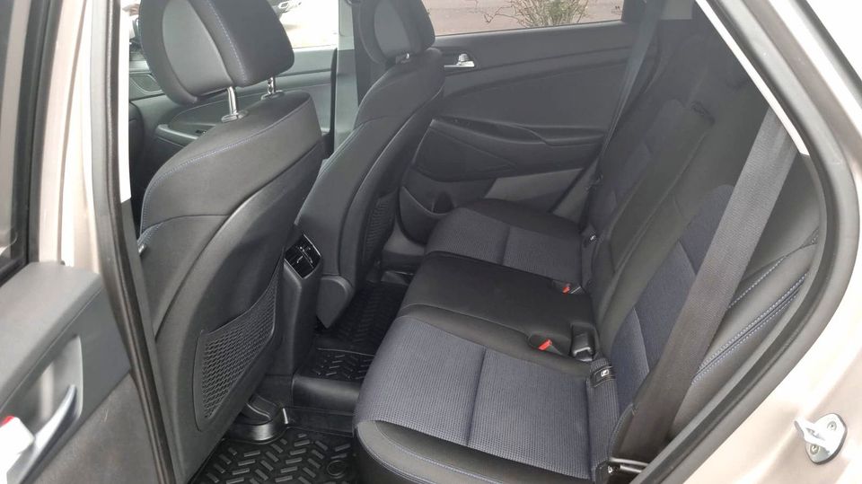 Hyundai Tucson 1.6 GDI 2WD Navi.Klima.SHZ.Tempomat.Kamer in Frankfurt (Oder)