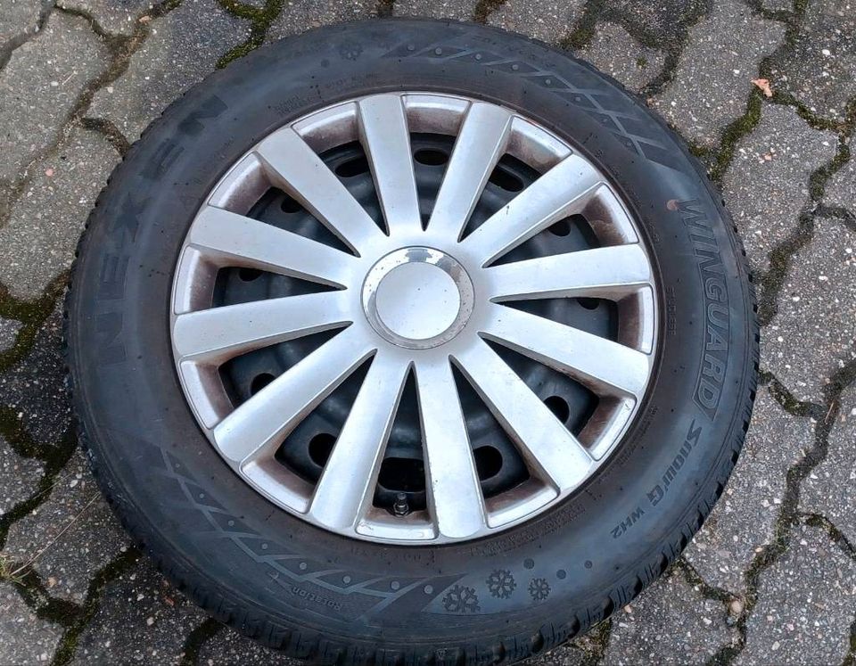 4 x 205/60 R 16 Nexen M&S Winterreifen auf Mazda 6 Stahlfelge in Kempen