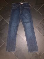 Jeans Jungs H&M 158 Top Zustand Nordrhein-Westfalen - Niederkassel Vorschau