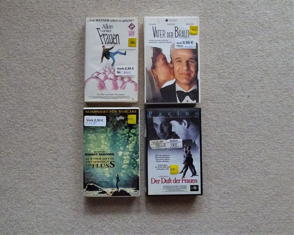 45 VHS-Video-Kassetten mit bekannten Filmen in Reutlingen