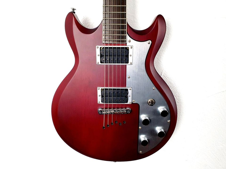 Ibanez AXS32 SG E-Gitarre Dark Red Made in Korea MIK 2003 in Hessen -  Linsengericht | Musikinstrumente und Zubehör gebraucht kaufen | eBay  Kleinanzeigen ist jetzt Kleinanzeigen