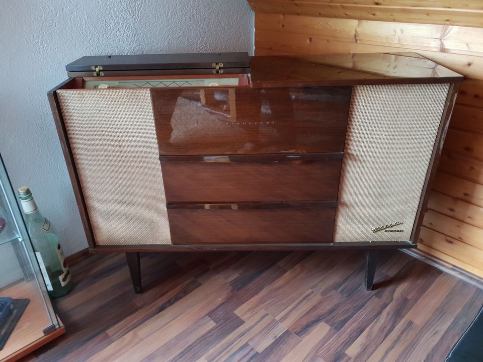 Philadelphia Stereo Musik Schrank aus den 60/70er Nostalgie in Mosbach