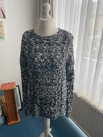 Damen Pullover von Bershka in Größe L Niedersachsen - Winsen (Aller) Vorschau