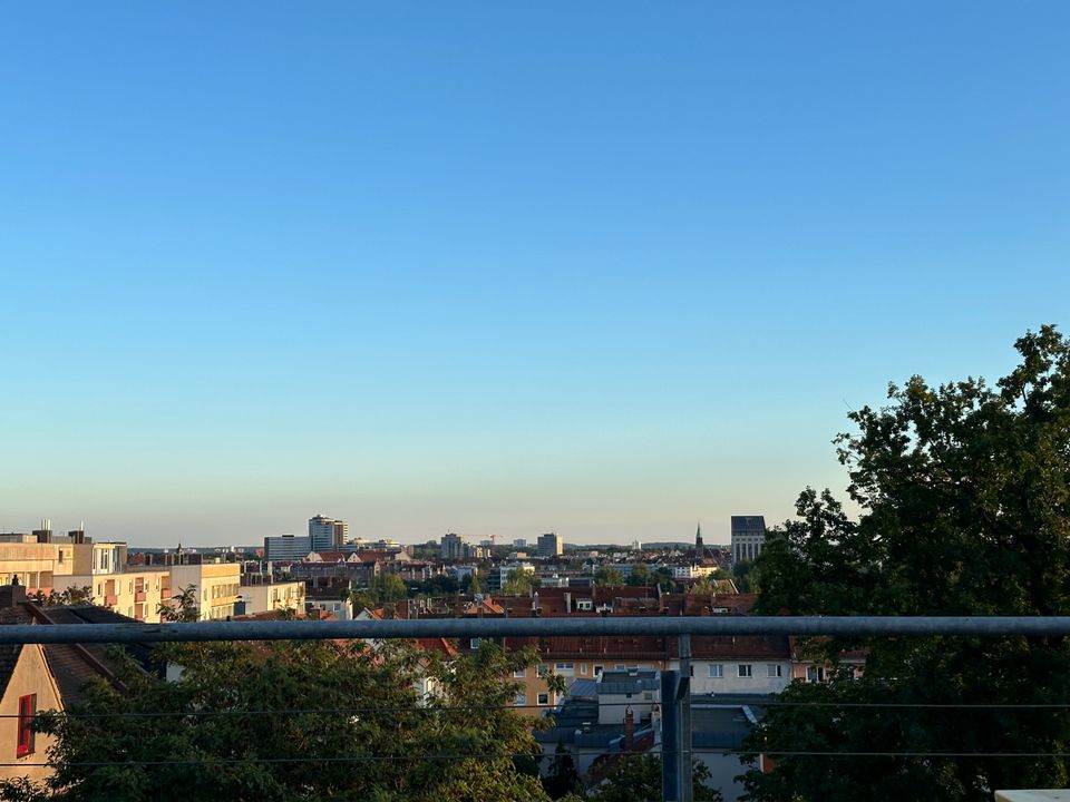 Flexible Büroräume mit Aussicht - Kaffee Flat - Nebenkosten inkl. in Nürnberg (Mittelfr)