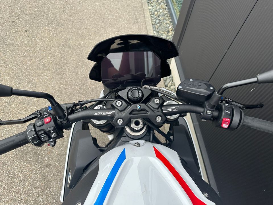 BMW S1000R Vollausstattung M-Paket in Oy-Mittelberg