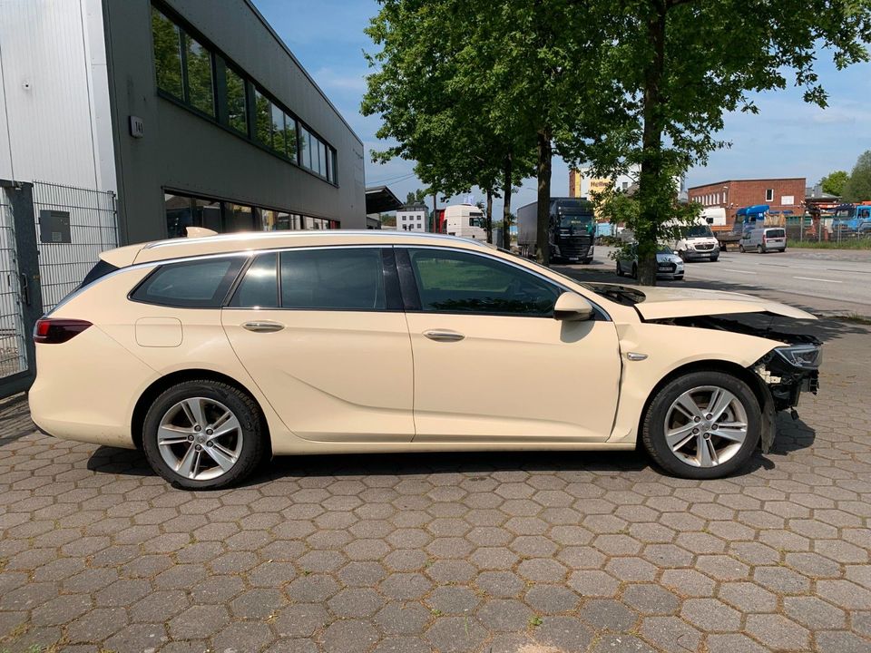 Opel Insignia-Auto-KeylessGO-ILUX-Navi-Vollfahrbereit in Hamburg