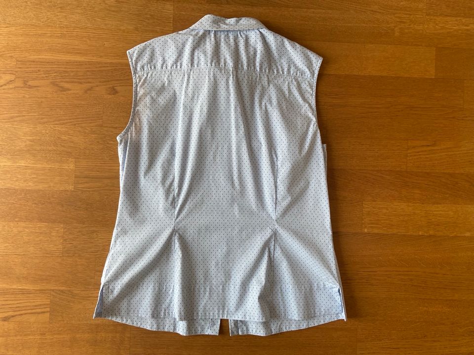 Bluse von Eterna, Gr. 42, hellblau mit dunkelblauen Punkten in Liederbach