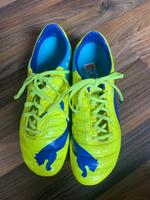 Puma Stollen Fußballschuhe mit Schienbein schoner Niedersachsen - Bad Fallingbostel Vorschau