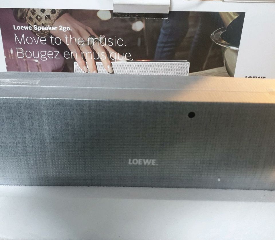 LOEWE Speaker 2go portabler 2.1 Bluetooth Lautsprecher - schwarz in Gevelsberg