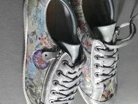 Schicker stylischer Sneaker Nordrhein-Westfalen - Waltrop Vorschau
