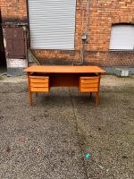 ◤  Peter Lovig Schreibtisch Teak Holz Tisch Büro Desk vintage 50er Table Büro 50er 60er 70er Design Dänisch Danish mid Century Berlin - Mitte Vorschau