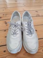 Waldläufer Sneakers  Schnürschuhe  Gr 39, 6, weiss-silber Berlin - Schöneberg Vorschau