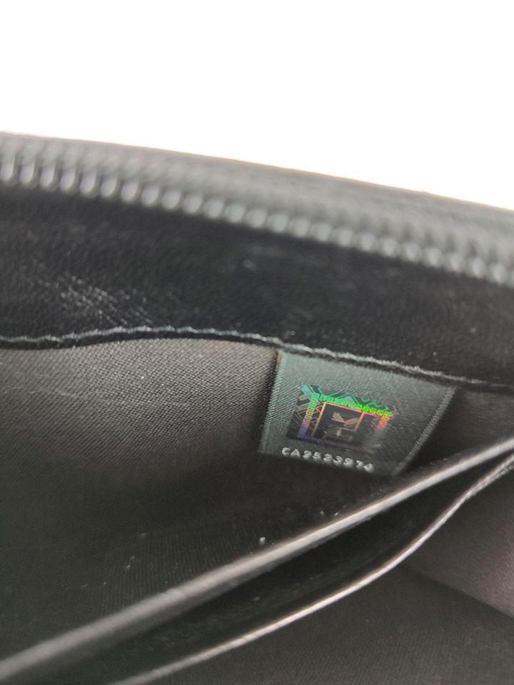 Fendi Monogram Zippy Long Wallet Vintage Geldbörse Schwarz-Grau in Bad Rothenfelde