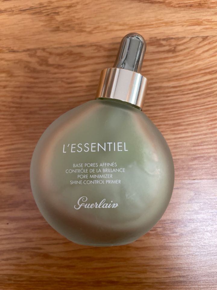 Guerlain L’essentiel Foundation und Primer in Halle