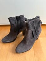 Paul Green Chelsea-Boots grau 40,5 Größe 7  Leder Hessen - Künzell Vorschau