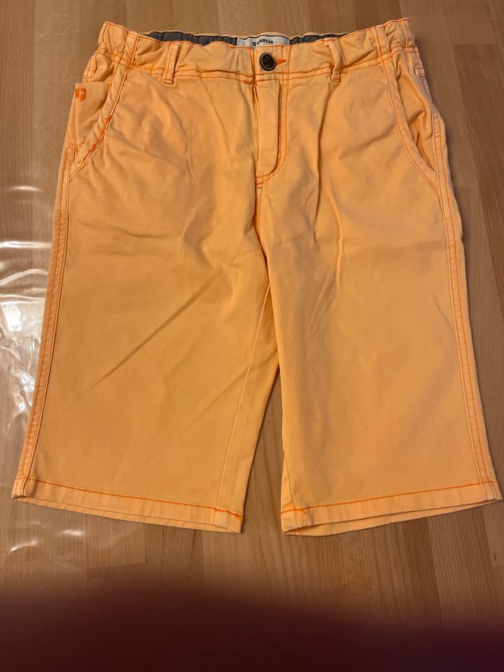 Garcia Shorts, Größe 158, orange in Kerpen