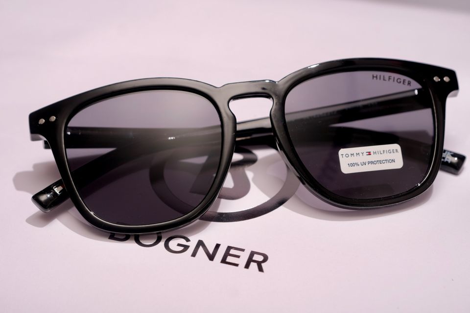 Tommy Hilfiger Sonnenbrille in Leipzig