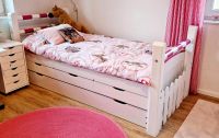 Massivholz Bett Pferde ausziehbar umgebaut weiß pink Nordrhein-Westfalen - Leopoldshöhe Vorschau