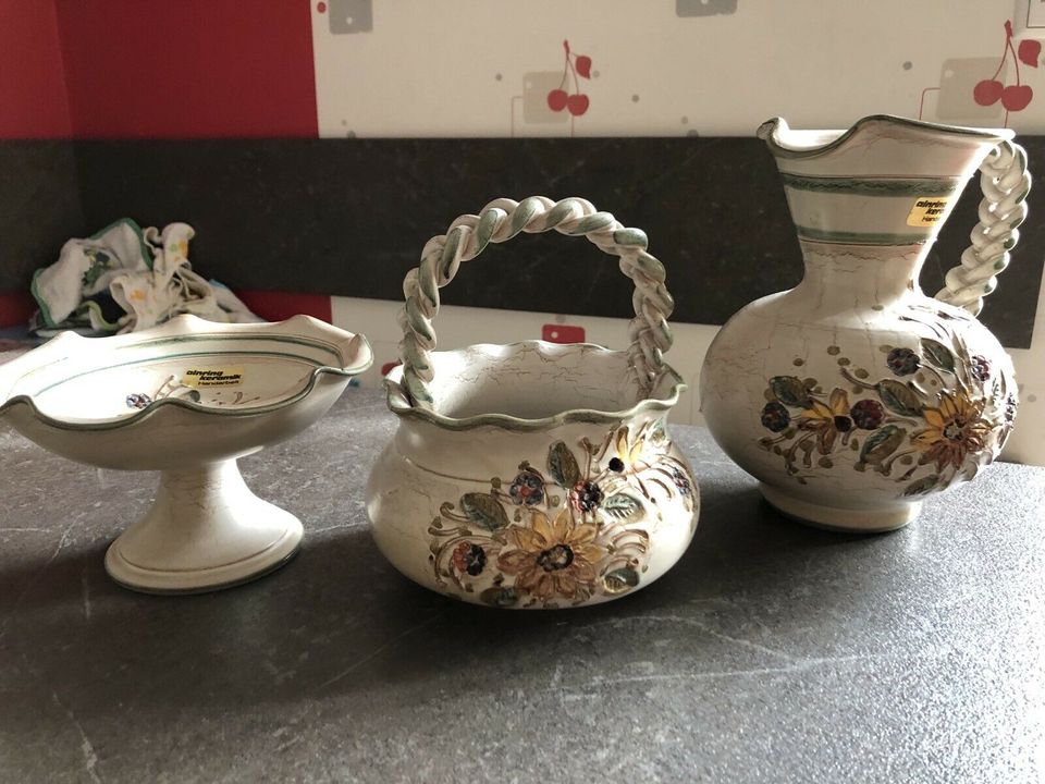 Ainring Keramik Dekoration Sonnenblumen Vase Korb Krug in Burgstädt