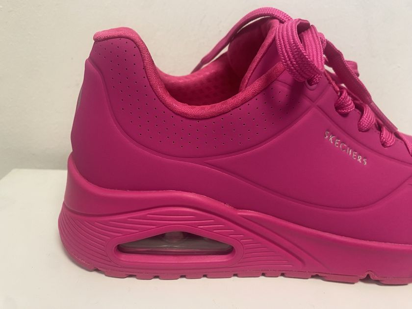 Skechers UNO NEON PINK Sohle Größe: 36+38+39 NEU in Ascheberg