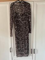 Semitransparentes Kleid mit hohem Kragen von WE Niedersachsen - Goslar Vorschau