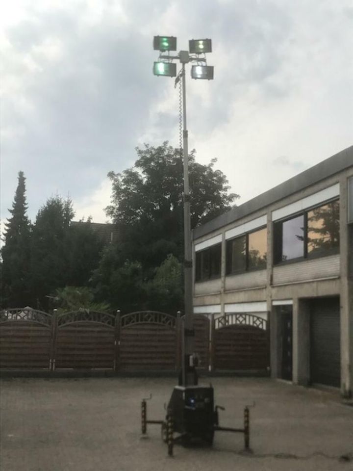 Mobiler Lichtmast – Baustellenbeleuchtung - ZU VERMIETEN - in Dinslaken