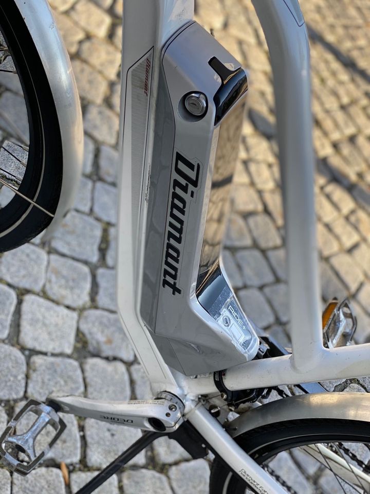 Damen Diamant E-Bike 28 Zoll in Marktoberdorf