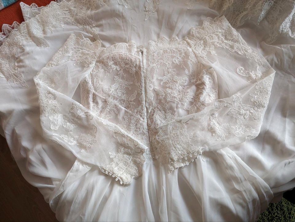 Hochzeitskleid in Beelitz