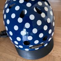 Nutcase Fahrradhelm unisex blau mit weißen Punkten unfallfrei Wandsbek - Hamburg Bergstedt Vorschau