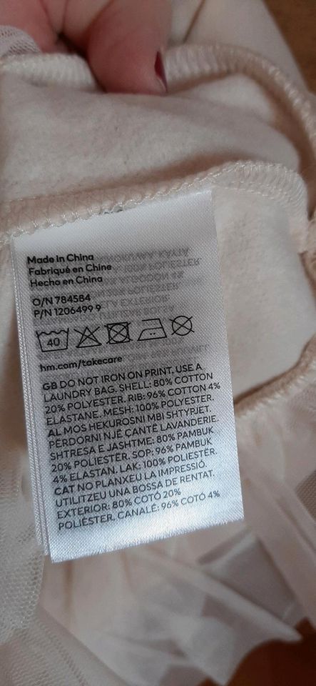 Süßer angeraute Pullover von H&M für Babymädchen 68 in Neuenkirchen