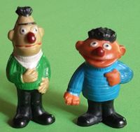 Ernie und Bert von der Sesamstrasse, 5 und 6 cm groß. Hessen - Biedenkopf Vorschau