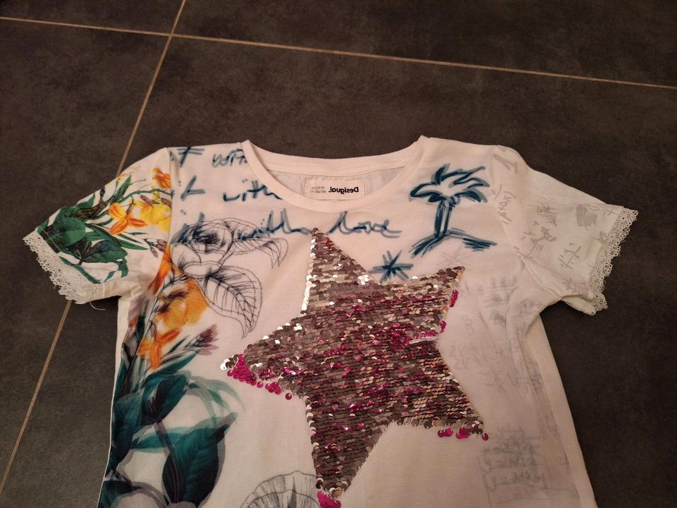 Desigual w Neu Wendepailetten T-Shirt Tüll Spitze  134-140 in Pirmasens