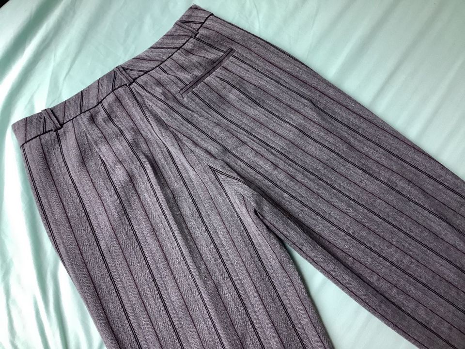 NEU SOliver Stoffhose Wide leg Marlene Streifen vintage Fischgrät in Leipzig