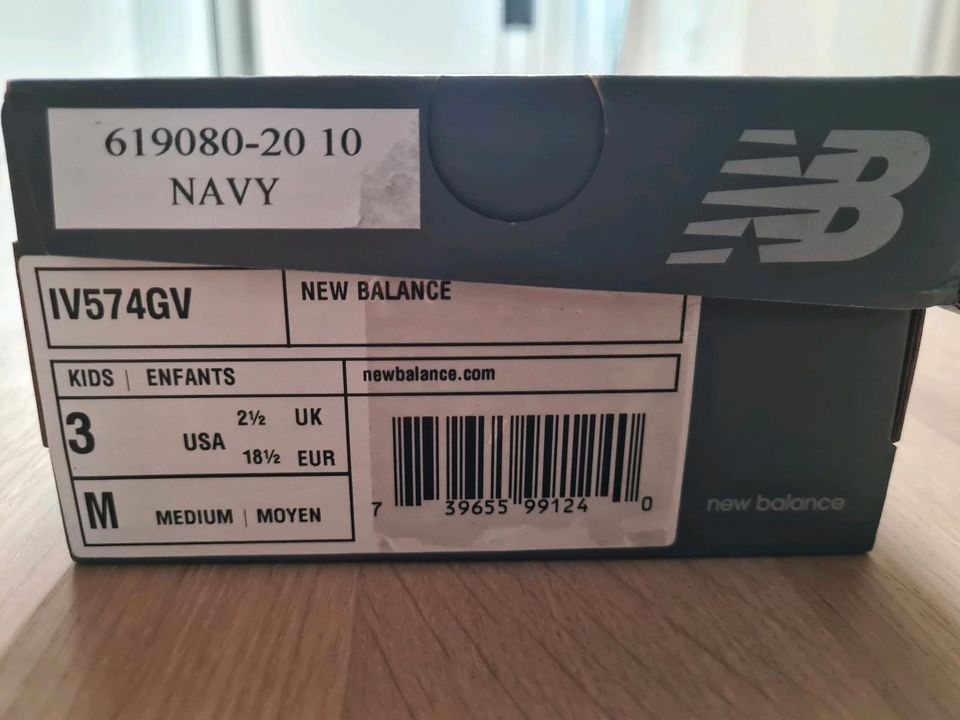 New Balance 574 navy Baby Sneaker in Regensburg