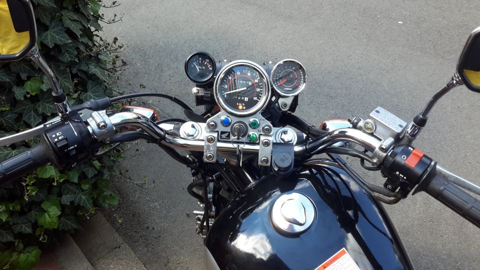 HONDA rebel 250 in Göttingen