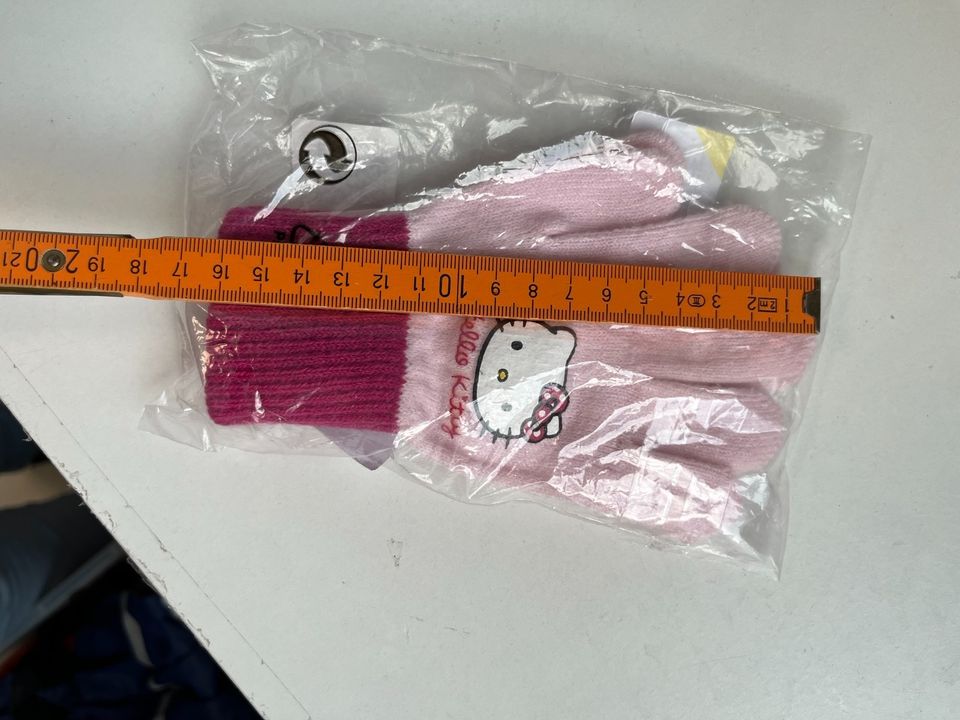 NEU Hello Kitty Handschuhe 110 116 122 128 H und M rosa in Kerpen