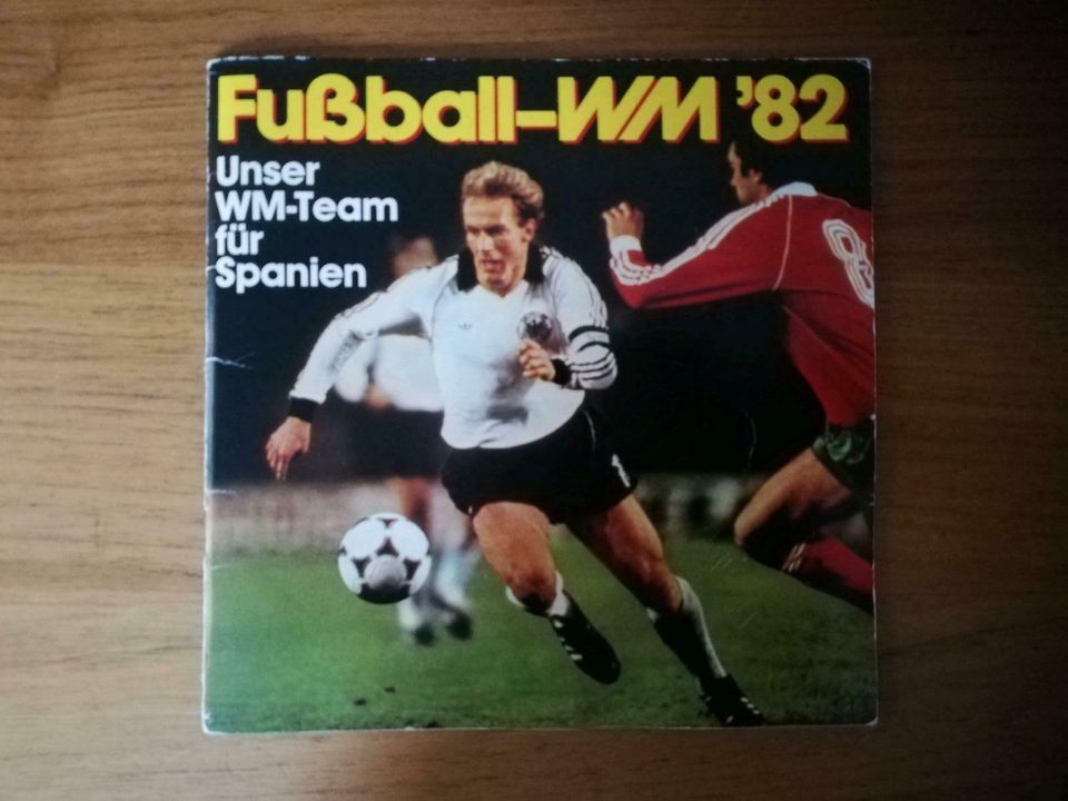 Komplettes Sammelalbum duplo hanuta "Fußball-WM 82",gebraucht in Landshut